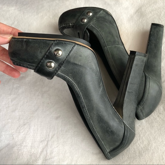 SALE🩷TRUE RELIGION LEATHER HIGH HEELS PUMPS - Picture 2 of 11